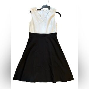 Calvin Klein Women’s Black &‎ White Sleeveless Dress Size 8